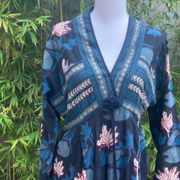 ANOHKI Maxi Dress - Picture 2 of 4